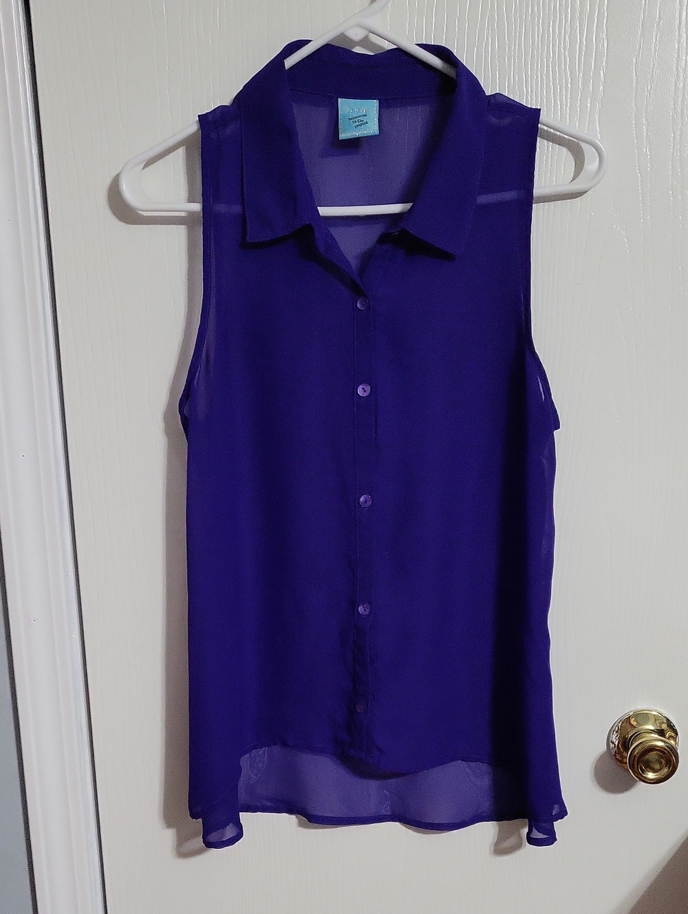 Shirt-H.I.P.Sleeveless Purple Button Front #3213